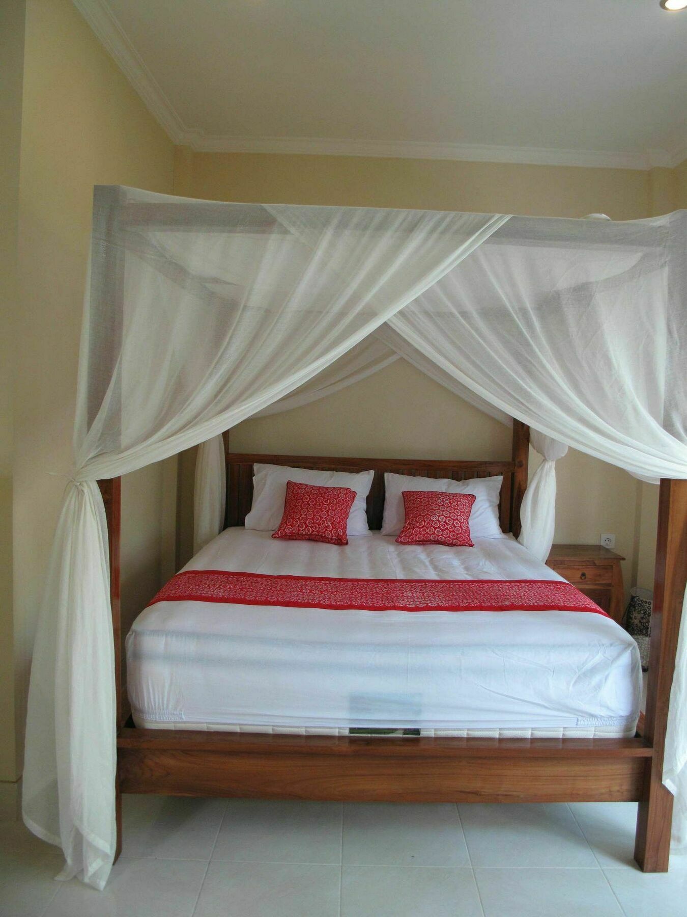 Sunrise Coconut House Hotel Ubud Exterior foto